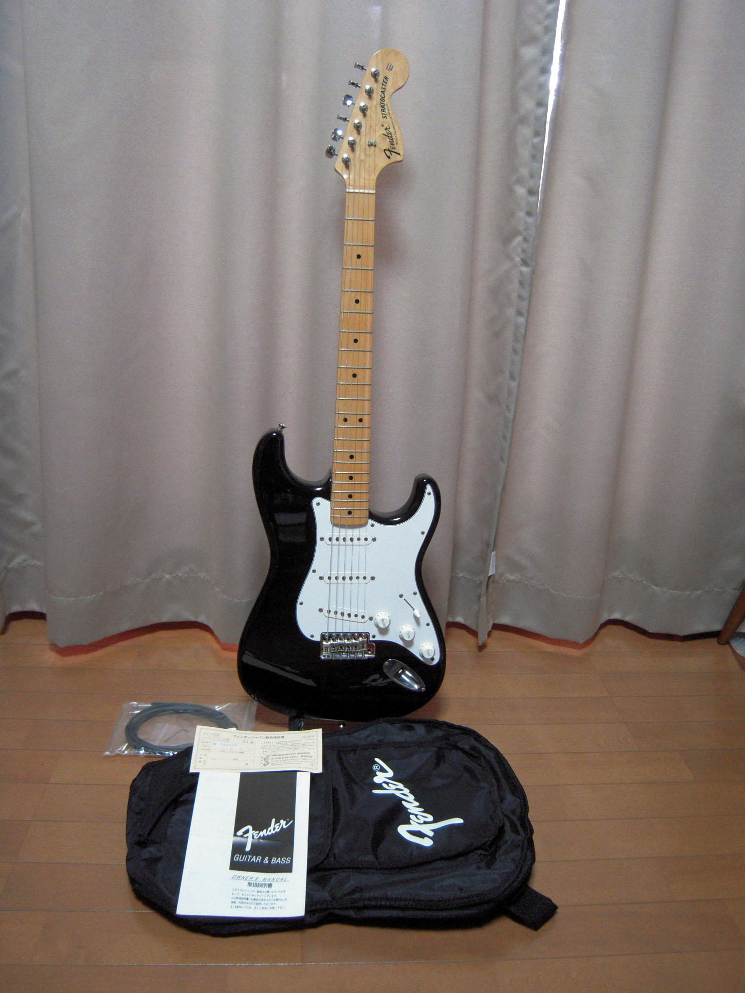 Fender Japan ストラトキャスター ST68-85TX